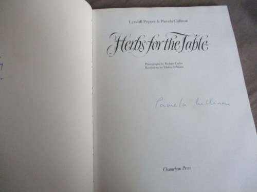 HERBS FOR THE TABLE - SOUTH AFRICAN RECIPES AND HERBAL ADVICE - LYNDALL POPPER & PAMELA CULLINAN
