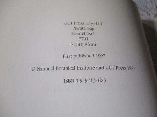 DISCOVERING INDIGENOUS FORESTS AT KIRSTENBOSCH - SALLY ARGENT & JEANETTE LOEDOLFF ( SIGNED )