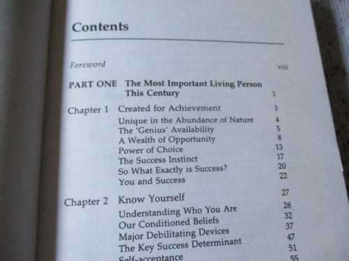 BORN TO SUCCEED - HOW TO RELEASE YOUR UNLIMITED POTENTIAL - COLIN TURNER