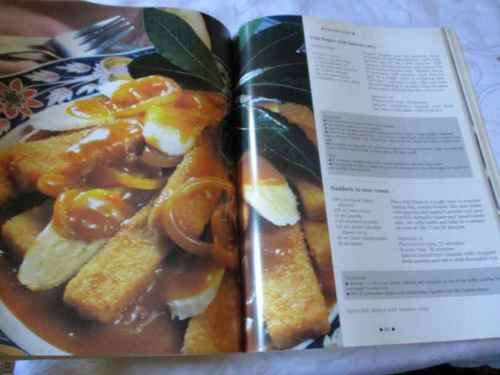 THE SEVEN INGREDIENT COOKBOOK - CHRISTA WELGEMOED