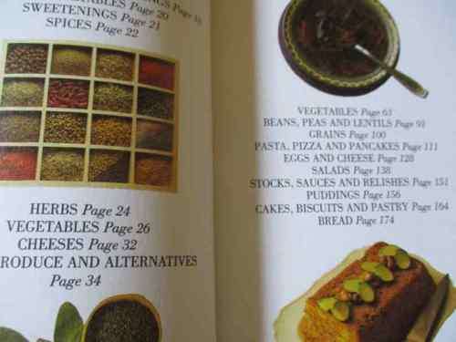 SARAH BROWN`S VEGETARIAN COOKBOOK - DK