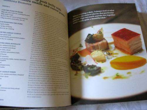 THE GOOD FOOD GUIDE RECIPES - CELEBRATING 60 OF THE UK`S BEST CHEFS & RESTAURANTS