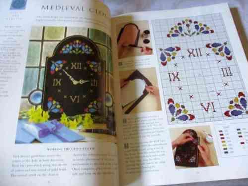 CROSS STITCH TECHNIQUES AND DESIGNS - AN ENCYCLOPEDIA OF TECHNIQUES AND IDEAS ... - DOROTHY WOOD