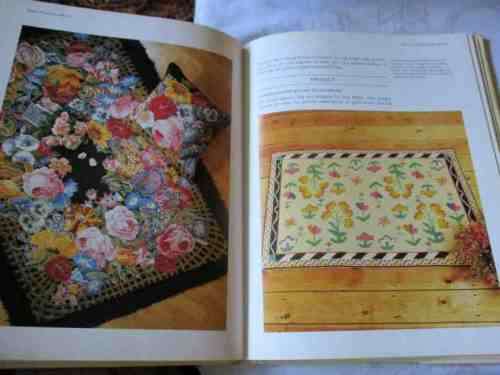MAKE YOUR OWN RUGS - A GUIDE TO DESIGN AND TECHNIQUE - SUE PEVERILL
