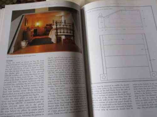 MAKING CHARACTER DOLL`S HOUSES - IN 1/12 SCALE - BRIAN NICKOLLS
