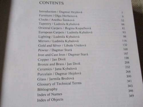 COLOUR ENCYCLOPEDIA OF ANTIQUES