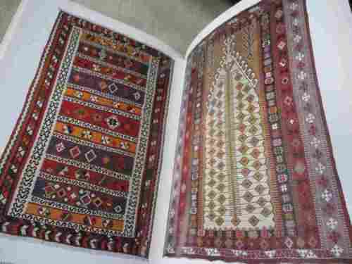 KILIMS - A BUYER`S GUIDE - LEE ALLANE