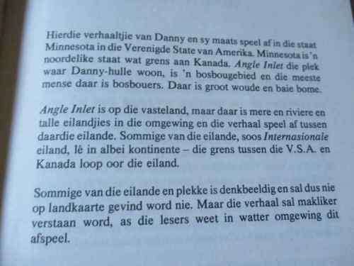 DANNY ORLIS EN DIE VREEMDE BOSBRAND - BERNARD PALMER