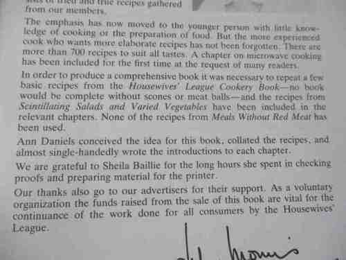 COOKING WITH THE HOUSEWIVE`S LEAGUE