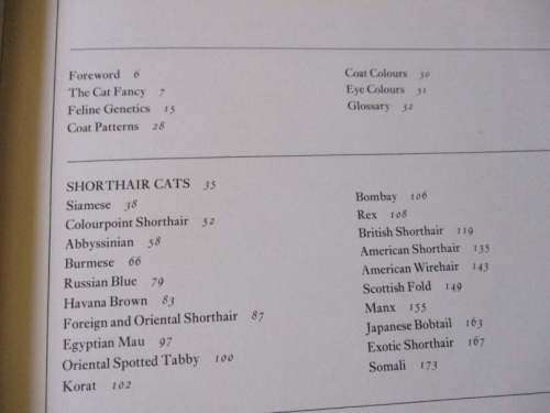 A STANDARD GUIDE TO CAT BREEDS - RICHARD H GEBHARDT