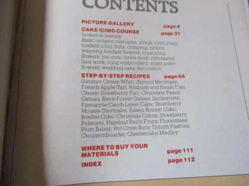 STEP-BY-STEP SPECIAL OCCASION CAKES - ANN NICOL`S EASY-TO-FOLLOW CAKE ICING COURSE