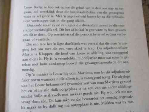 PAROOL VIR N` BLINDE - CHRISTO VAN DER MERWE ( hardeband / roman / avontuur )