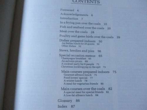 OUTDOOR FARE - MORE THAN 200 SPECIAL DISHES IN MENU FORM - RINA PONT