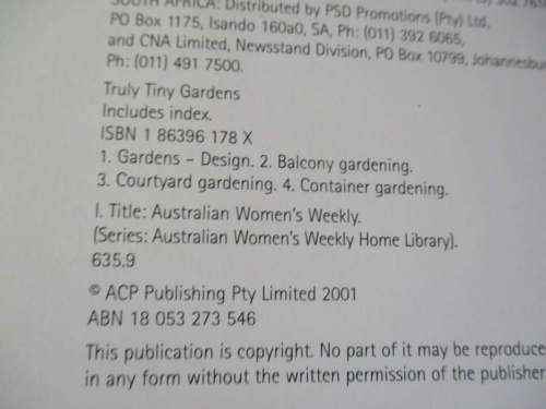 TRULY TINY GARDENS - SMART SOLUTIONS FOR SMALL SPACES - AUSTRALIAN WOMEN`S WEEKLEY GARDEN GUIDES