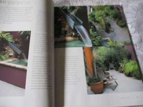 TRULY TINY GARDENS - SMART SOLUTIONS FOR SMALL SPACES - AUSTRALIAN WOMEN`S WEEKLEY GARDEN GUIDES