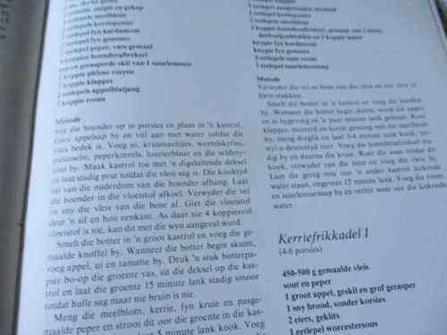 DIS MAKLIK MET APPELS - MULLER & RETIEF