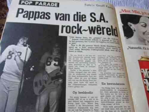 FOTO RAPPORT 21 MEI 1972 ( ROBIN GAIL HARGREAVES, SHARON MULLIGAN, DIANA WRAY, THE RISING SONS
