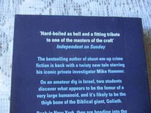 THE GOLIATH BONE - MICKEY SPILLANE ( MIKE HAMMER NOVEL )