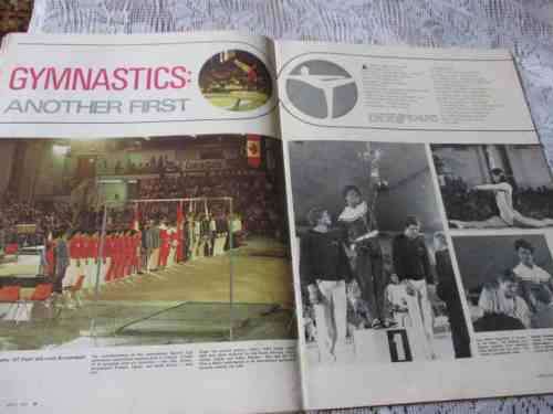 SA PANORAMA MAGAZINE APRIL 1976 ( PATRICK MPHEPHU, SIMMENTALER, OLD CAPE TOWN, KROONDAL, RESIN ART