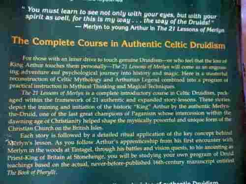 THE 21 LESSONS OF MERLYN - A STUDY IN DRUID MAGIC & LORE - DOUGLAS MONROE