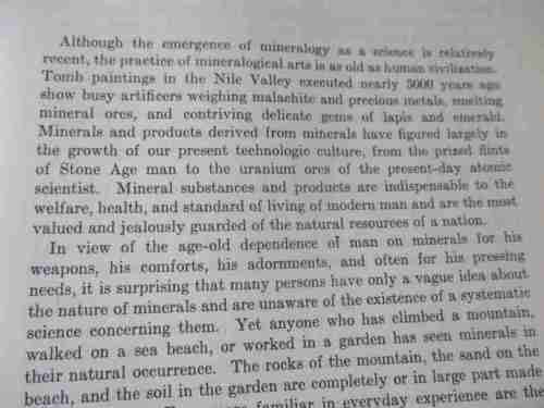 Dana's Manual of Mineralogy - Seventeenth Edition