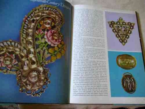 THE PLEASURE OF JEWELRY AND GEMSTONES - JOSEPH SATALOFF AND ALISON RICHARDS