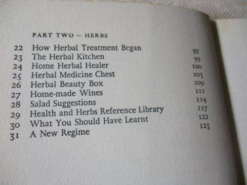 BETTER HEALTH FROM HEALTH FOODS AND HERBS - E GILBERG OAKLEY