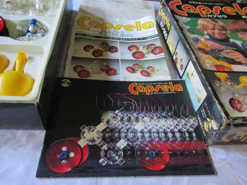 CAPSELA KC-300 MOTORIZED CONSTRUCTION PLAY SET SCIENCE BUILDING TOY IN BOX.
