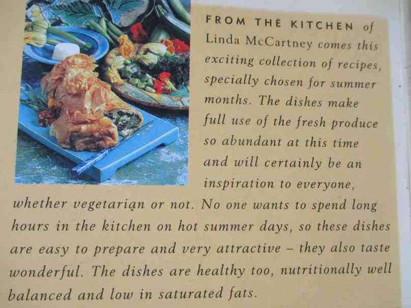 LINDA`S SUMMER KITCHEN - OVER 100 SEASONAL RECIPES FOR MEALS WITHOUT MEAT - LINDA McCARTNEY
