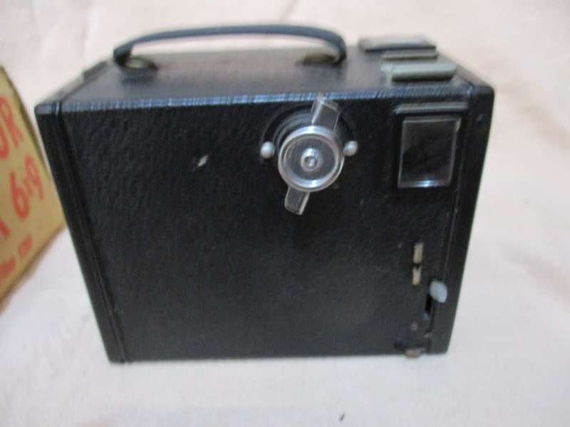VINTAGE FILMOR  6X9 FILM 120 BOX CAMERA BOXED