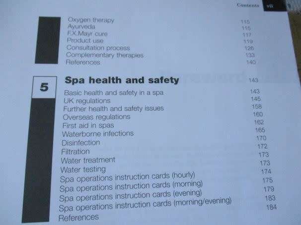 THE SPA BOOK - THE OFFICIAL GUIDE TO SPA THERAPY - JANE CREBBIN-BAILEY, Dr JOHN HARCUP AND JOHN ...