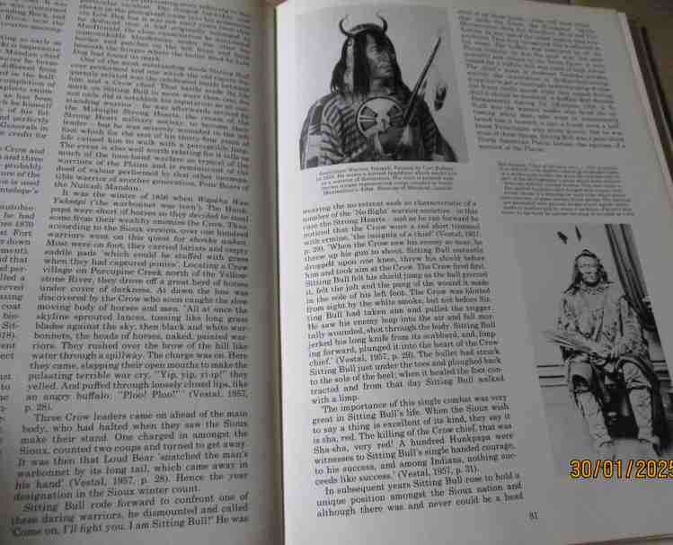 THE WARRIORS OF THE PLAINS - COLIN TAYLOR