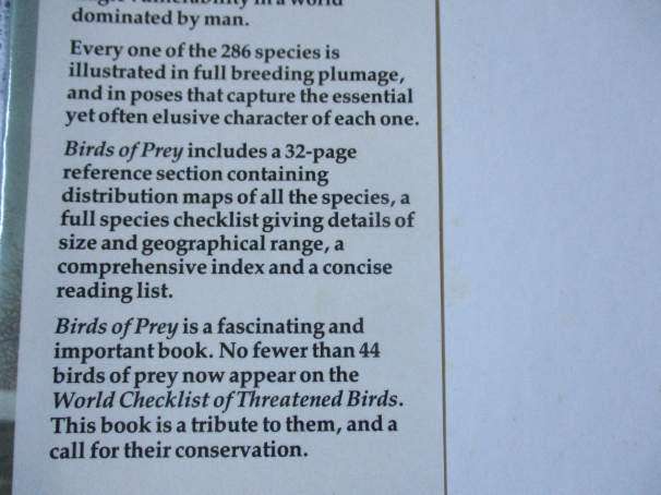BIRDS OF PREY OF THE WORLD - PHILIP BURTON, ILLUSTRATED BY TREVOR BOYER