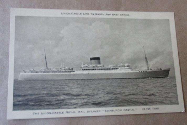 EDINBURGH CASTLE - THE UNION-CASTLE ROYAL MAIL STEAMER  - POST CARD