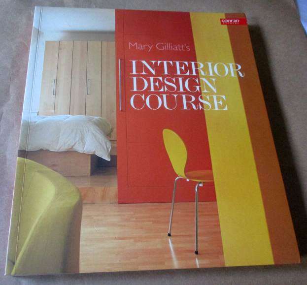 MARY GILLIATT`S INTERIOR DESIGN COURSE