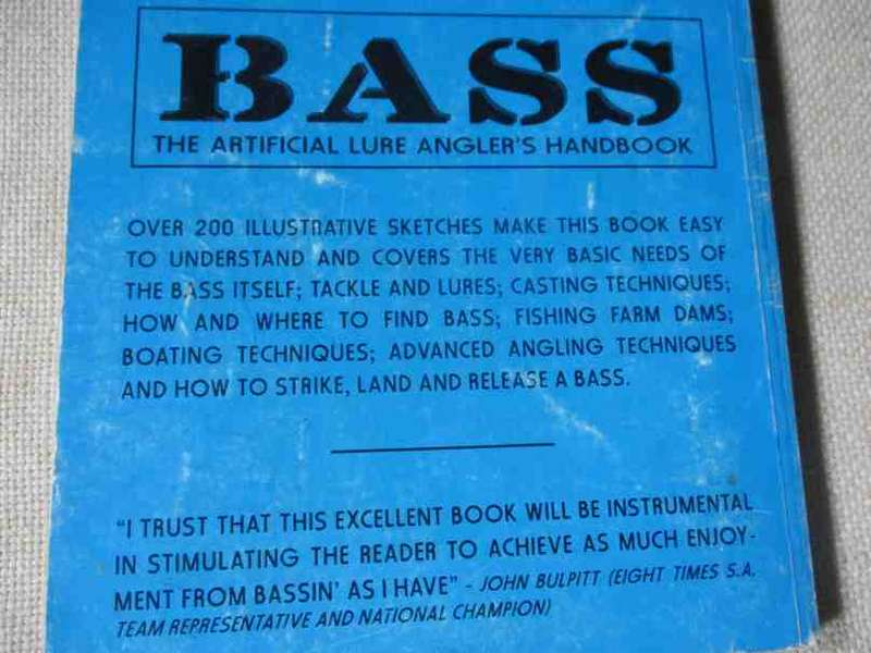 BASS - THE ARTIFICIAL LURE ANGLER`S HANDBOOK - LEON GOODMAN