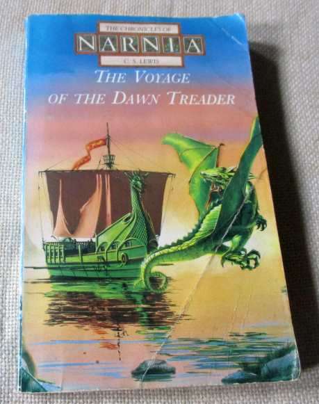 THE VOYAGE OF THE DAWN TREADER - THE CHRONICLES OF NARNIA - C.S. LEWIS