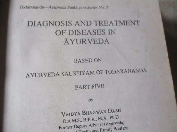 DIAGNOSIS AND TREATMENT OF DISEASES IN AYURVEDA - PART FIVE - BHAGWAN DASH, LALITESH KASHYAP