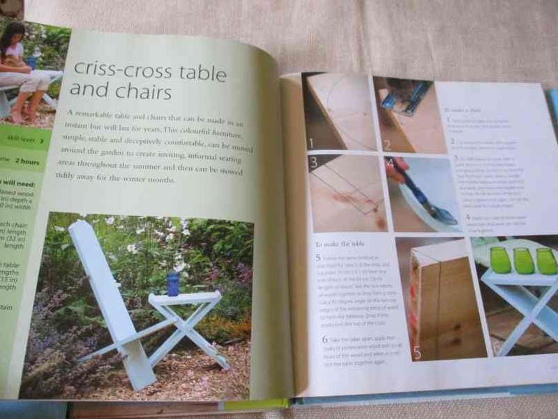EASY OUTDOOR LIVING - CLARE MATTHEWS