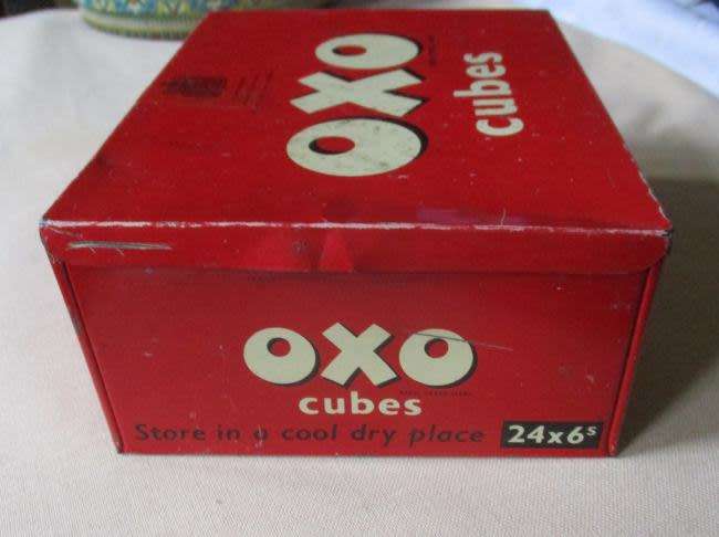 VINTAGE OXO CUBES - TIN