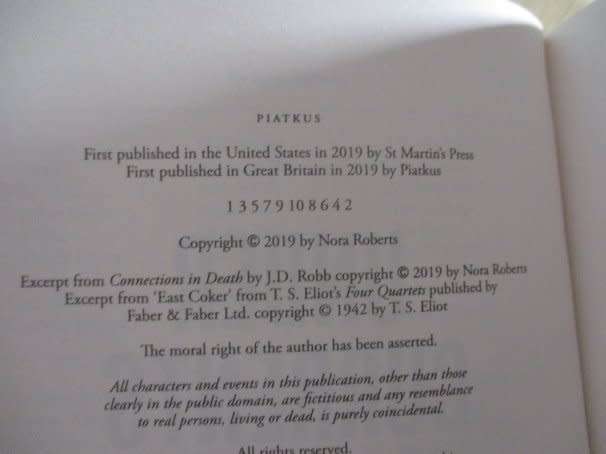 UNDER CURRENTS - NORA ROBERTS