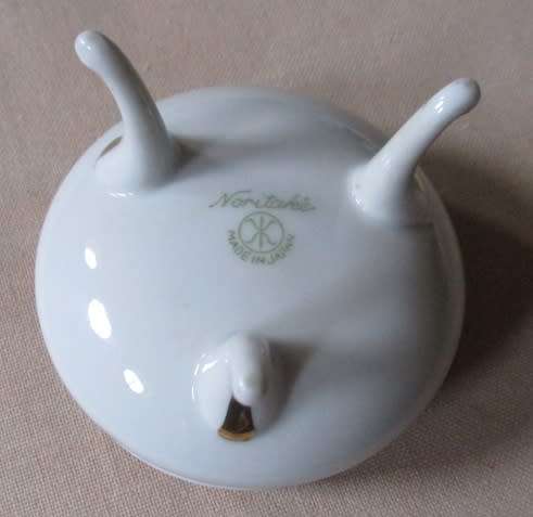 Vintage Porcelain Gold Floral  Footed Trinket Jewelry Box