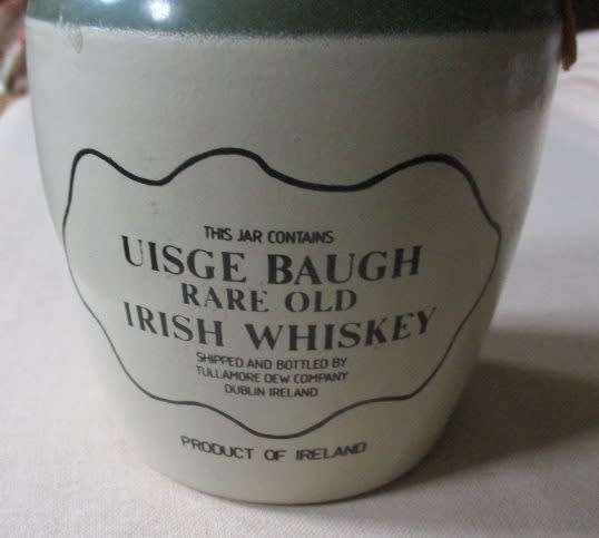 VINTAGE TULLAMORE DEW - RARE IRISH WHISKEY - CERAMIC STONEWARE BOTTLE / HOLDER
