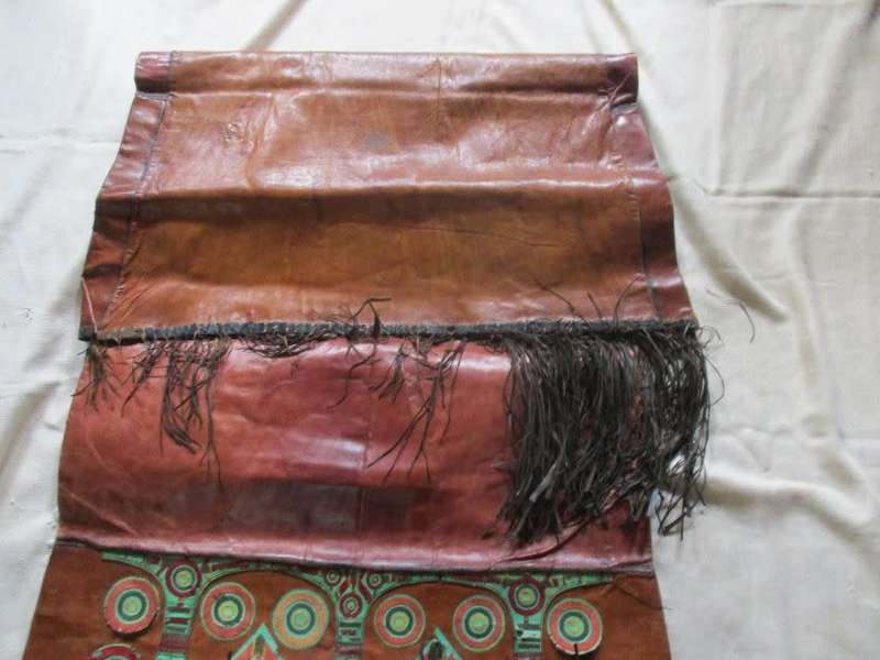 VINTAGE TAUREG HANDCRAFTED LEATHER CAMEL EYE RUNNER \RUG FROM OLD AFRICAN DESERT RARE FIND
