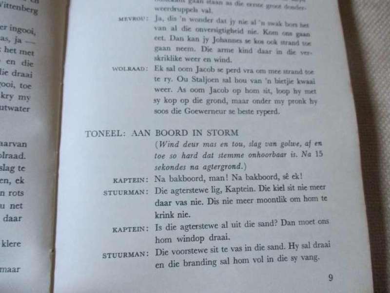 WOLRAAD WOLTEMADE EN ANDER EENBEDRYWE - REDAKSIE - P.J. NIENABER & J.J. BOSHOFF