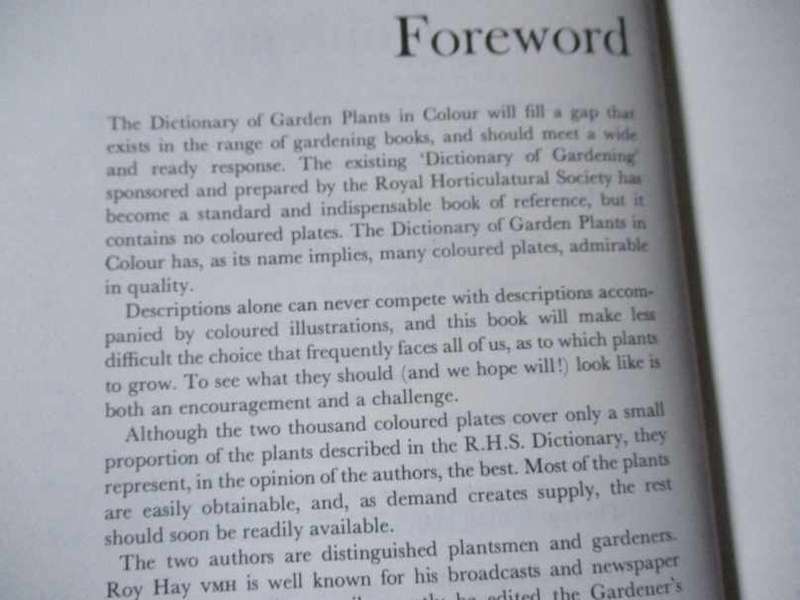 THE COLOUR DICTIONARY OF GARDEN PLANTS - WITH HOUSE AND GREENHOUSE PLANTS - ROYAL HORTICULTURE SOC.