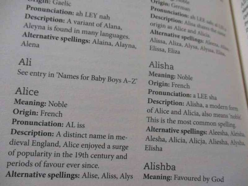 BEST BABY NAMES 2017 - SIOBHAN THOMAS
