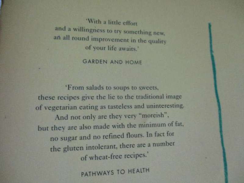 THE NATURAL WAY RECIPE BOOK 1 - MARY-ANN SHEARER
