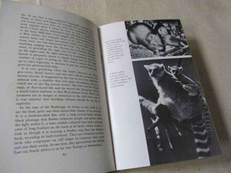 THE STATIONARY ARK - GERALD DURRELL