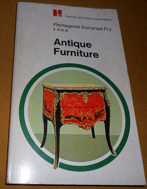 ANTIQUE FURNITURE - HAMLYN ALL-CLOUR PAPERBACK